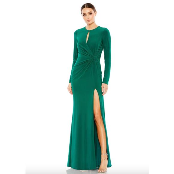Mac Duggal Dresses & Skirts - MAC DUGGAL Dress Size 14 Evening Gown Long Sleeve Keyhole NEW Green